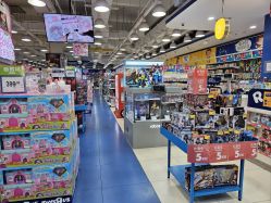 -TOYSRUS玩具反斗城(步步高梅溪新天地店)