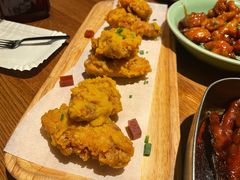 棒棒的蛋黄鸡翅-弄堂里·寻味杭州(湖滨银泰in77C区店)