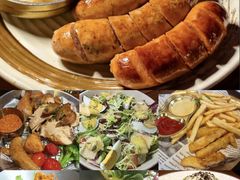 -埠口精酿夜景餐酒吧· BREWPORT BISTRO(长嘉汇重庆之眼店)
