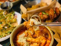 锅炒芝士年糕-富乐满韩国正宗炸鸡韩国料理(虹泉路店)