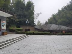 -滴水洞景区