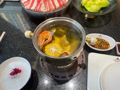 -海鲨湾海鲜会馆(百家湖1912店)