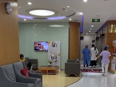 -雅悦齿科(顾村公园店)