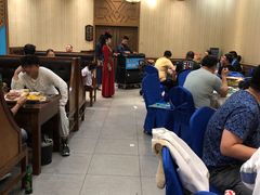 大堂-哈啾嗨·新概念蒙餐(红星新城店)