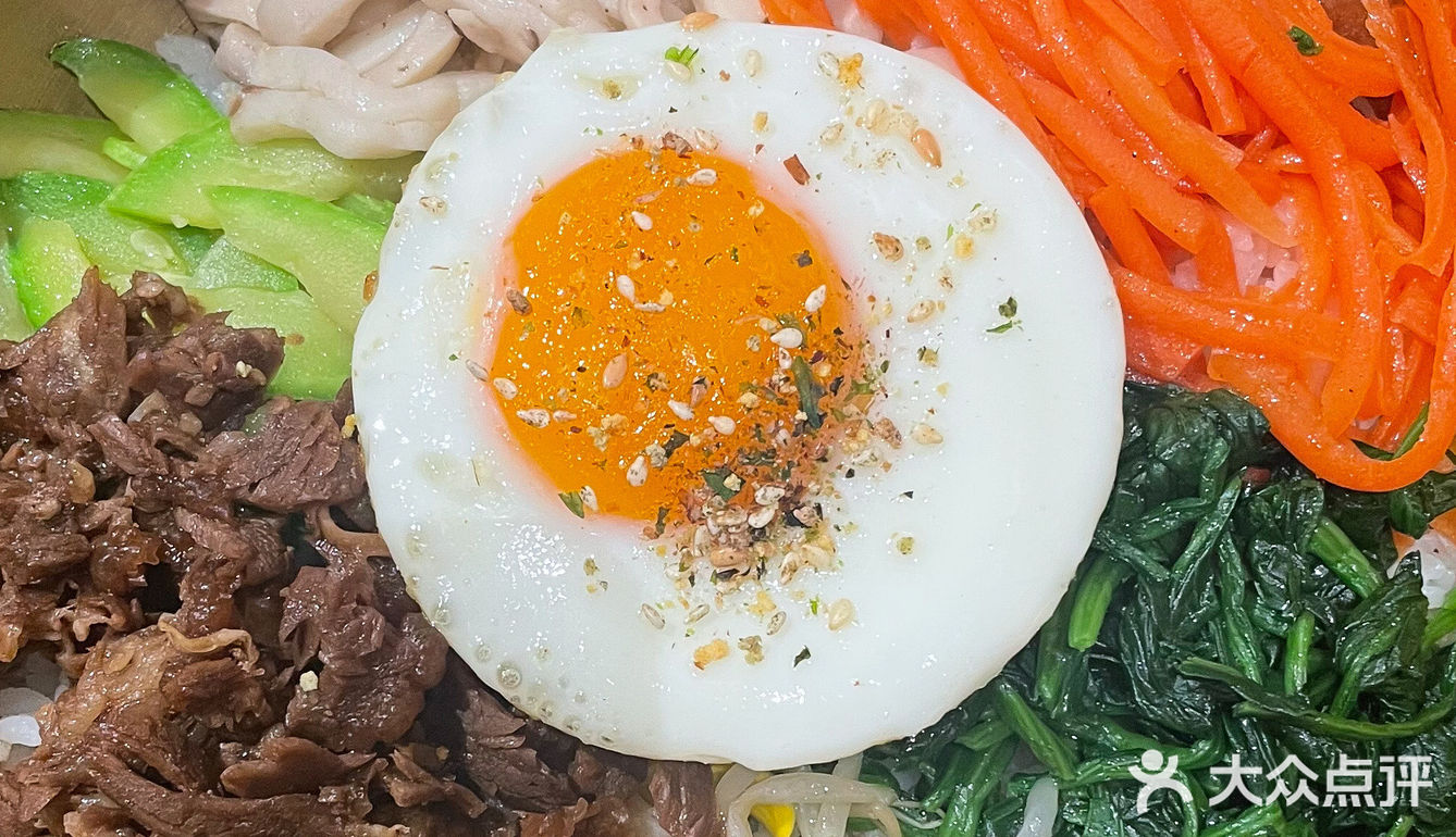 南京这家洞穴风烤肉店百吃不厌