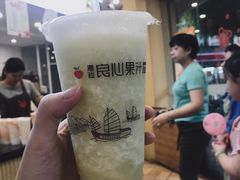 -潮汕良心果汁(金新北路店)