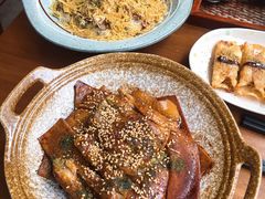 酱烧豆腐鸡腿饭-拾年