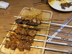 -小河公主秘制烤羊腿(小绿谷店)