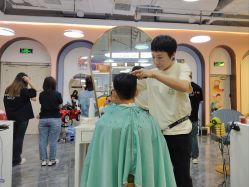-爆米花儿童美发乐园(万象汇店)