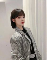 -变画·发型STUDIO