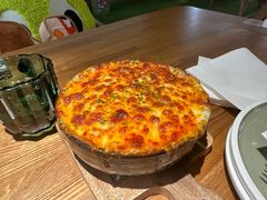 -Dragon Pizza•圆脸龙披萨·牛排餐厅