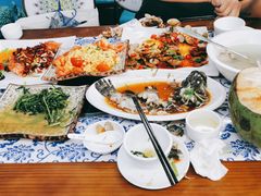 -范饭椰林川湘味海鲜·椰子鸡(三亚湾椰梦长廊店)