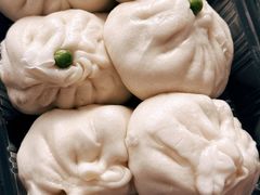 -白玉兰食品甜凤店(合生汇店)