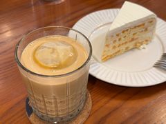 -Be Lived Cafe比例咖啡(摩天轮店)