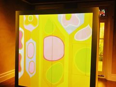 -Nathalie Djurberg与Hans Berg“牛皮纸包裹的月亮”-Prada荣宅当季展览