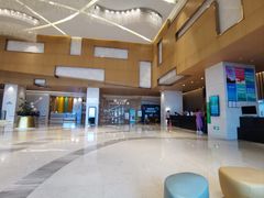 -苏州汇融广场假日酒店