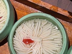 -捞王猪肚鸡火锅(金华义乌之心店)