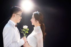 点击看大图 -太郎花子婚纱摄影艺术中心