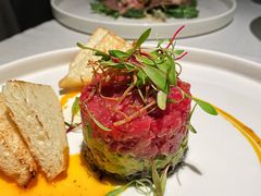 牛肉塔塔配牛油果黑橄榄酱-Solo(衡山路店)