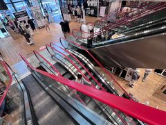 -优衣库(深圳万象天地旗舰店)
