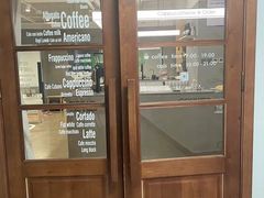 -Cappucimeow猫咪咖啡馆(韦伯时代店)