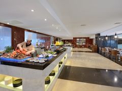 全日餐厅（一）-珠海拱北口岸希尔顿欢朋酒店
