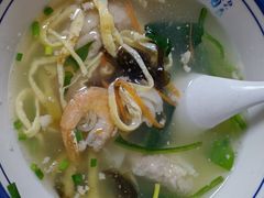 -长人馄饨铺(解放街店)