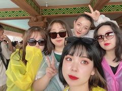 -七彩云南欢乐世界