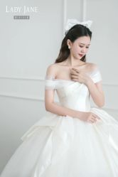 -Lady  Jane高端婚纱礼服馆