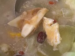 -野迹·石橄榄鸡·烧烤(新洲店)