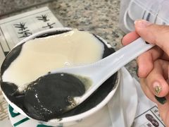 豆花芝麻糊-地茂馆甜品