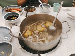 百合菌菇猪肚鸡-若爱猪肚鸡·啫啫煲(循礼门M+店)