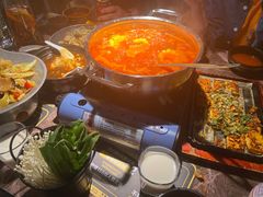 番茄牛肉汤锅-嘎嘎鸭脑壳(蜀汉路店)