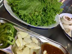 -马路牙子地桌烤肉(工体店)