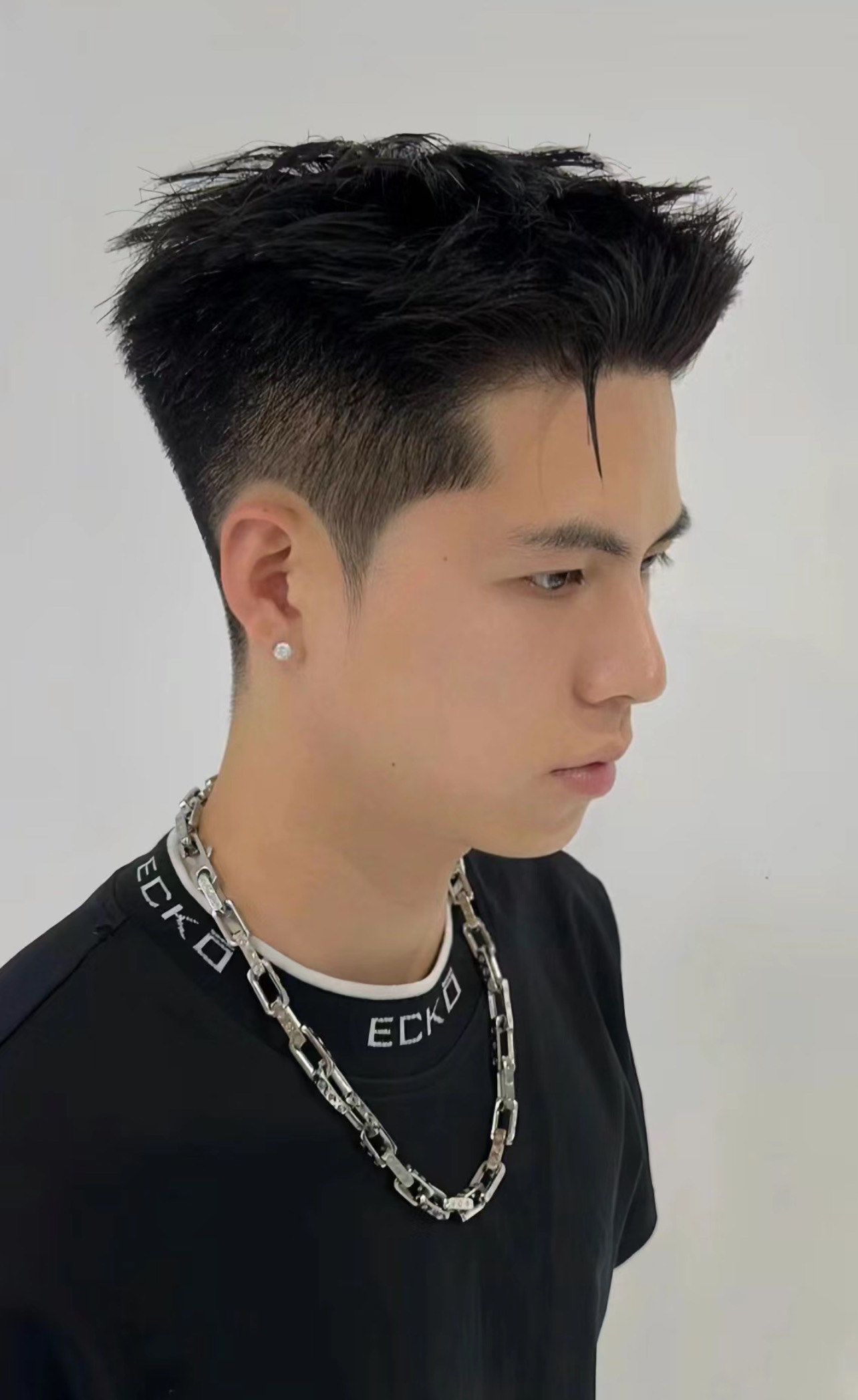 新潮男发型必看哦