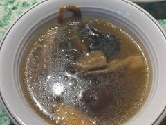 -阿鹏故事云南野生菌火锅(人民路店)