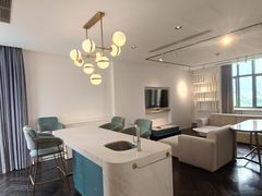 -衡山路(地铁站)