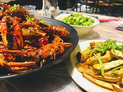 -巴厘龙虾·榜首油焖大虾(音乐学院·沿江酒馆店)