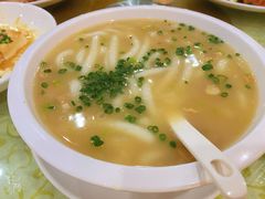 -鹏城人家海鲜酒家·23年老字号(较场尾店)