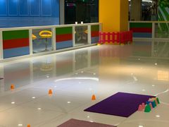 -阿布溜溜(同曦假日百货店)