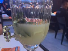 -鸣记脆皮烤鱼·海鲜烤鱼(三八广场店)