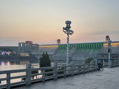 -丹水桥地锅鱼·翘嘴鲌·地方特色全鱼宴(丹江口大坝店)