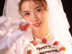-经典婚纱摄影美学馆·私人定制