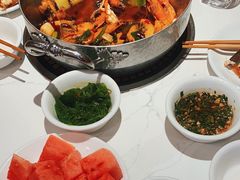 -七欣天香辣蟹火锅(闵行浦江欢乐颂店)