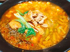 -八月美食小馆(银泰城总店)