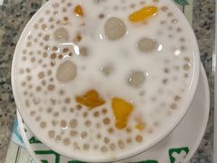 芒果西米小丸子-地茂馆甜品
