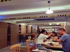 大堂-魏家凉皮(西安秋林宏业商厦店)
