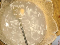 -蜜桃餐厅·伴山(湖滨商业街店)