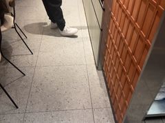 -必胜客(上海华谊新所店)
