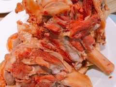 金牌酱棒骨-上关雪東北菜(中房金谊店)